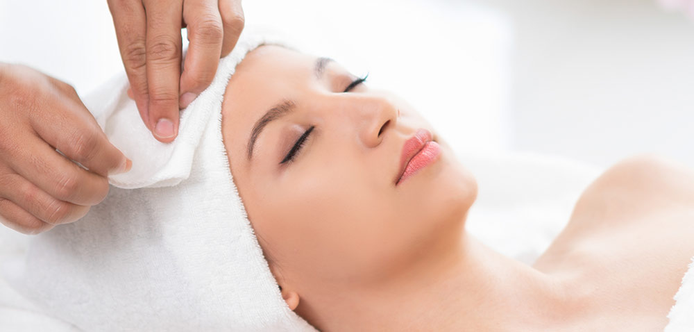 The difference between electro-optical Q-switching and passive Q-switching